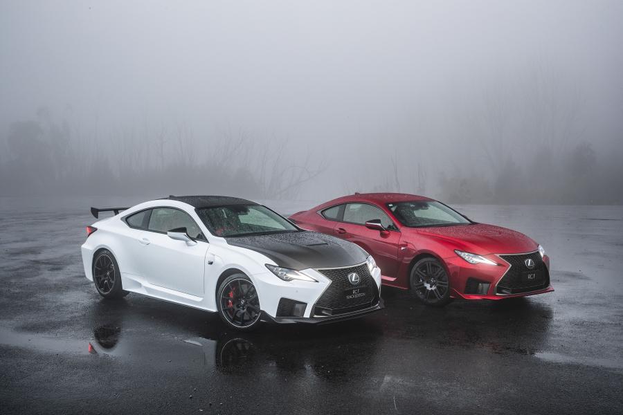  Lexus RC F 2019 года  (AU) (фото 16 из 20)